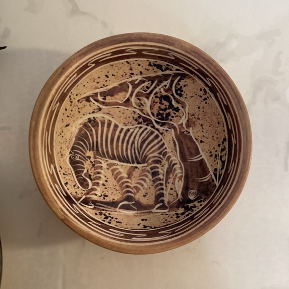 Unique African Soapstone Bowls - Picture 3 of 6